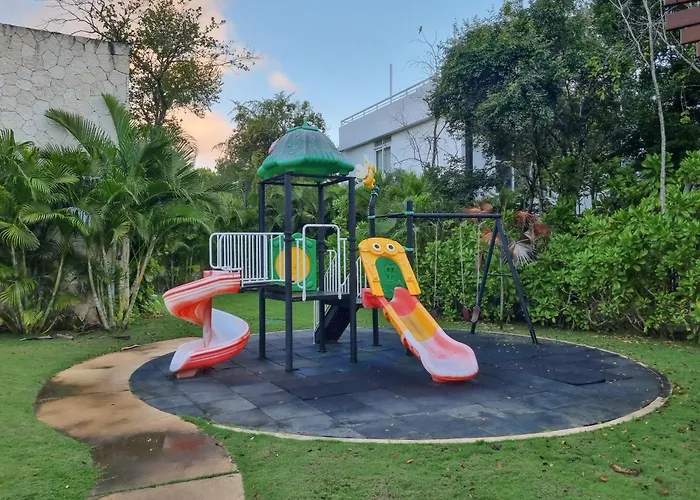 Familiar Con Alberca Privada En Tulum Country Club Riviera Maya Villa *