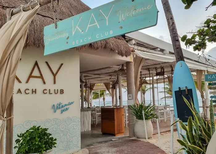 Familiar Con Alberca Privada En Tulum Country Club Riviera Maya Villa *