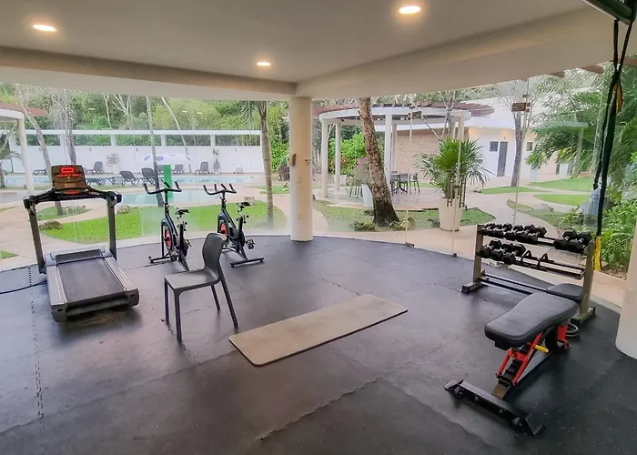 Familiar Con Alberca Privada En Tulum Country Club Riviera Maya Villa