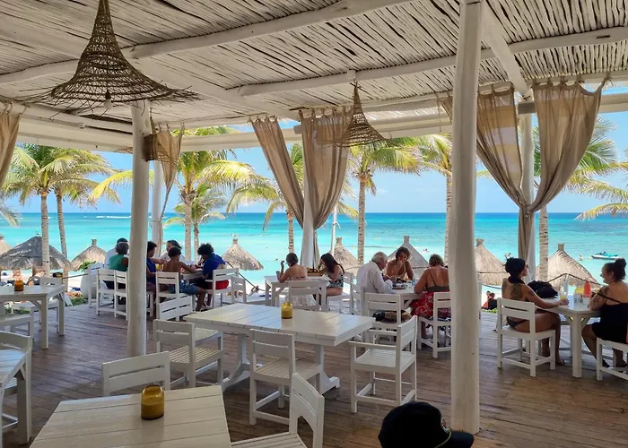 Familiar Con Alberca Privada En Tulum Country Club Riviera Maya Akumal