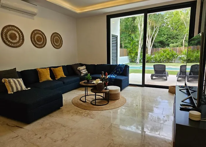 Familiar Con Alberca Privada En Tulum Country Club Riviera Maya