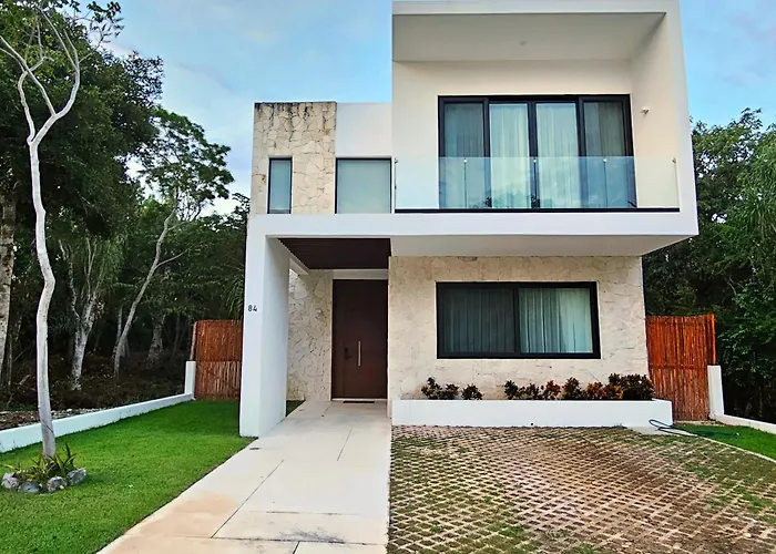 Familiar Con Alberca Privada En Tulum Country Club Riviera Maya Villa *
